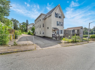 8 Newport St, Worcester, Massachusetts, 3 Bedrooms Bedrooms, 7 Rooms Rooms,1 BathroomBathrooms,Residential Lease,For Rent,Newport St,73416641