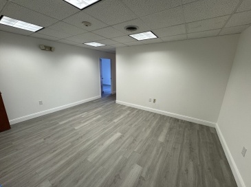 481 Old Post Road, North Attleboro, Massachusetts, ,Commercial Lease,For Rent,Old Post Road,73417959