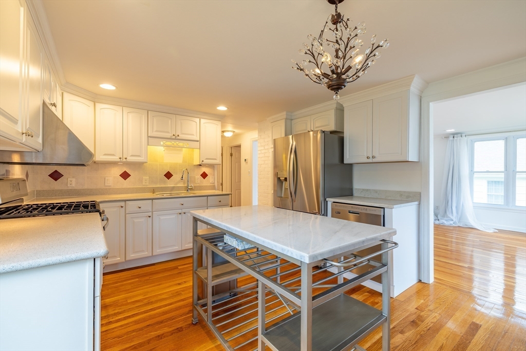 65 Sassamon Ave., Milton, Massachusetts, 2 Bedrooms Bedrooms, 7 Rooms Rooms,2 BathroomsBathrooms,Residential Lease,For Rent,Sassamon Ave.,73418247