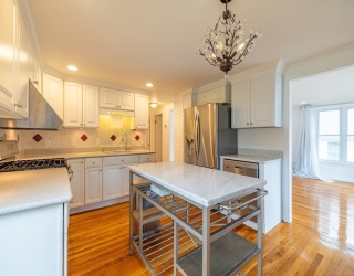 65 Sassamon Ave., Milton, Massachusetts, 2 Bedrooms Bedrooms, 7 Rooms Rooms,2 BathroomsBathrooms,Residential Lease,For Rent,Sassamon Ave.,73418247