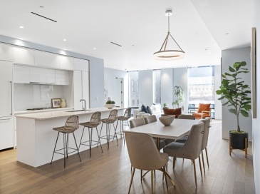 10 Farnsworth Street, Boston, Massachusetts, 3 Bedrooms Bedrooms, 4 Rooms Rooms,2.5 BathroomsBathrooms,Residential Lease,For Rent,Farnsworth Street,73416266