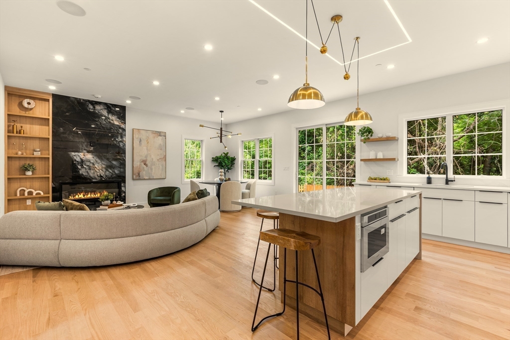 276 Nevada St, Newton, Massachusetts, 4 Bedrooms Bedrooms, 9 Rooms Rooms,4.5 BathroomsBathrooms,Residential Lease,For Rent,Nevada St,73418418