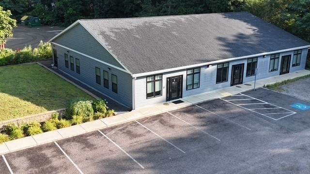 685 South, Wrentham, Massachusetts, ,Commercial Lease,For Rent,South,73418487