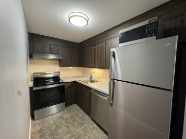 96 Richardson, Chelmsford, Massachusetts, 1 Bedroom Bedrooms, 3 Rooms Rooms,1 BathroomBathrooms,Residential Lease,For Rent,Richardson,73418888