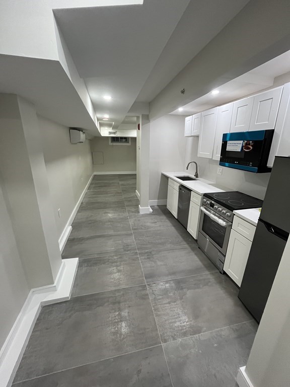 17 Sheafe, Boston, Massachusetts, 2 Rooms Rooms,1 BathroomBathrooms,Residential Lease,For Rent,Sheafe,73419169