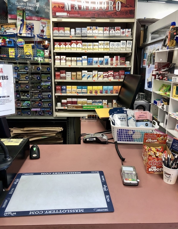 195 Andover St, Andover, Massachusetts, ,Business Opportunity,For Sale,Andover St,73419253