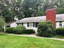 15 Walsh Rd, Bedford, Massachusetts, 3 Bedrooms Bedrooms, 5 Rooms Rooms,1 BathroomBathrooms,Residential Lease,For Rent,Walsh Rd,73419356