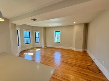 3 Bartlett, Boston, Massachusetts, 3 Bedrooms Bedrooms, 5 Rooms Rooms,2 BathroomsBathrooms,Residential Lease,For Rent,Bartlett,73419406 3 Bartlett, Boston, Massachusetts, 3 Bedrooms Bedrooms, 5 Rooms Rooms,2 BathroomsBathrooms,Residential Lease,For Rent,Bartlett,73419406
