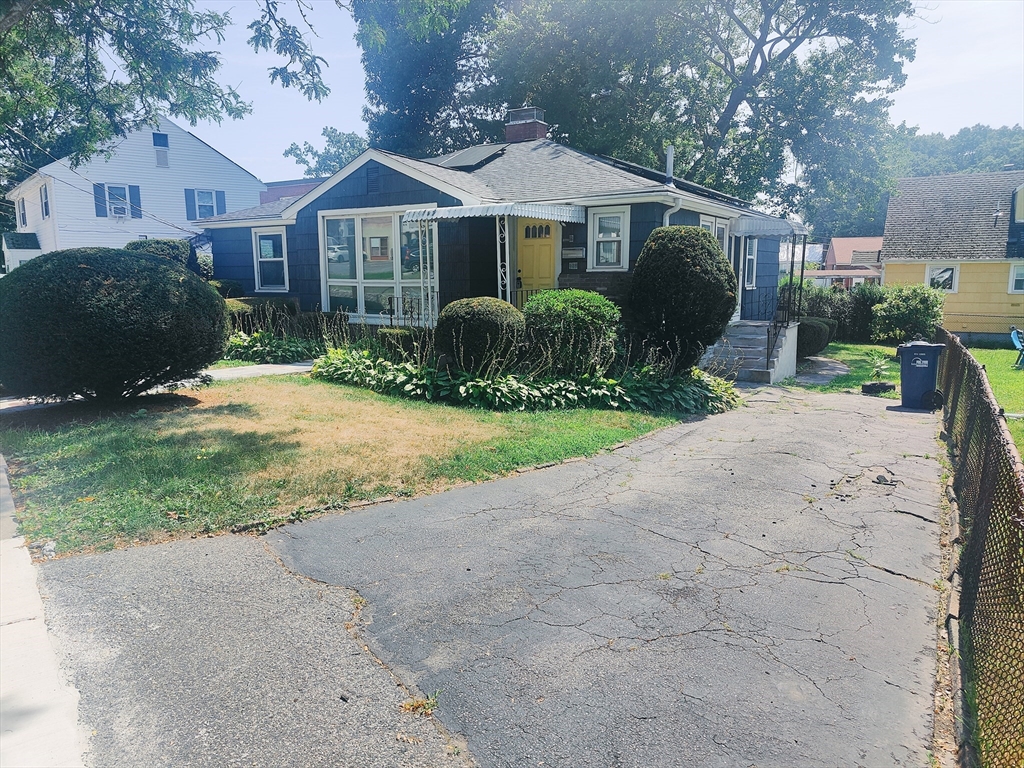 116 Almont St, Boston, Massachusetts, 3 Bedrooms Bedrooms, 6 Rooms Rooms,2.5 BathroomsBathrooms,Residential,For Sale,Almont St,73419658