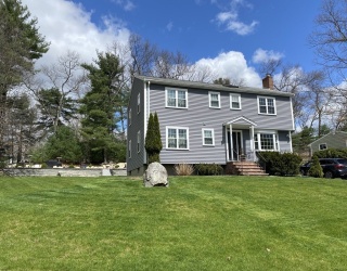 4 Putnam Rd, North Reading, Massachusetts, 4 Bedrooms Bedrooms, 8 Rooms Rooms,2.5 BathroomsBathrooms,Residential Lease,For Rent,Putnam Rd,73420719