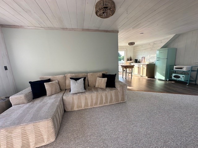 175 Mayflower Lane, Marshfield, Massachusetts, 2 Bedrooms Bedrooms, 3 Rooms Rooms,1 BathroomBathrooms,Residential Lease,For Rent,Mayflower Lane,73420820