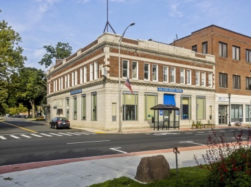 10 Central St, West Springfield, Massachusetts, ,Commercial Lease,For Rent,Central St,73421064