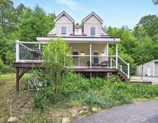 24 Barnett Rd, Sutton, Massachusetts, 2 Bedrooms Bedrooms, 5 Rooms Rooms,1 BathroomBathrooms,Residential,For Sale,Barnett Rd,73378147