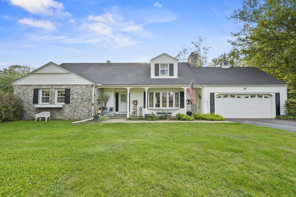 3022 Chestnut Hill Avenue, Athol, Massachusetts, 2 Bedrooms Bedrooms, 8 Rooms Rooms,2 BathroomsBathrooms,Residential,For Sale,Chestnut Hill Avenue,73386590