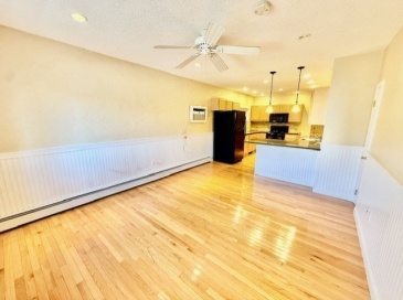 65 Woodlawn Ave, Chelsea, Massachusetts, 1 Bedroom Bedrooms, 3 Rooms Rooms,Residential Lease,For Rent,Woodlawn Ave,73421480