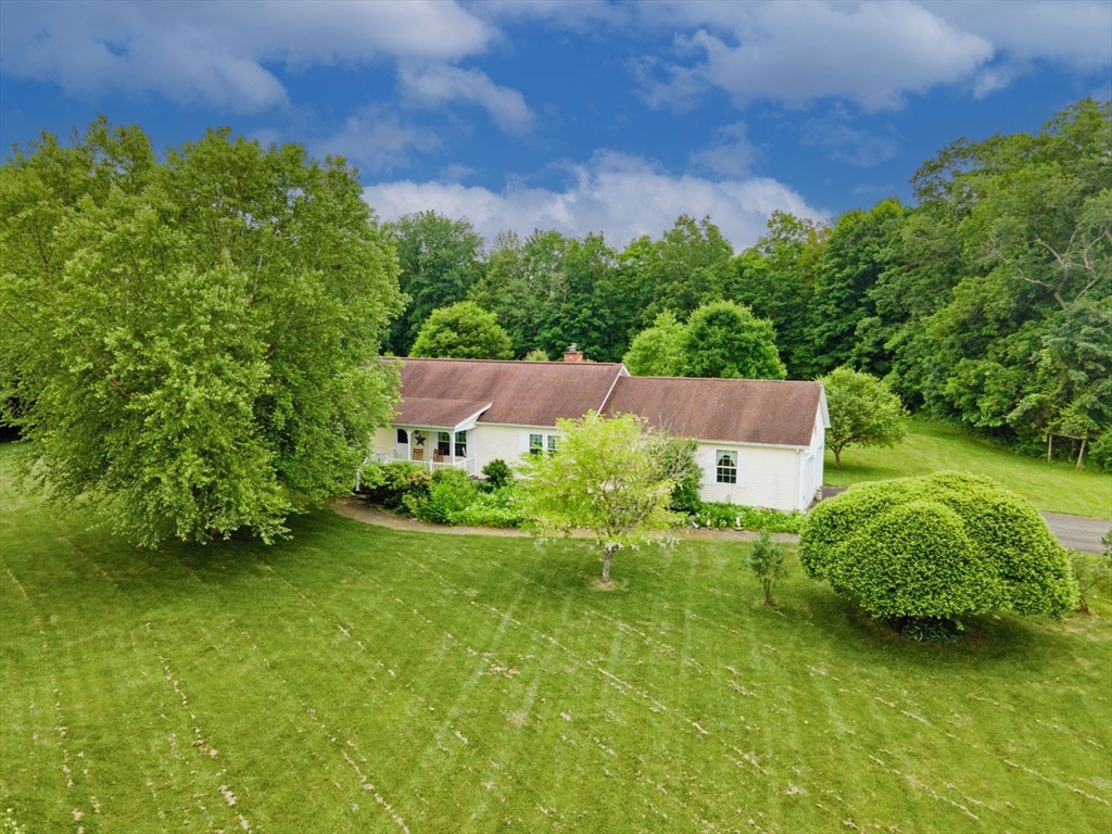 5 Boyle Road, Gill, Massachusetts, 2 Bedrooms Bedrooms, 5 Rooms Rooms,2 BathroomsBathrooms,Residential,For Sale,Boyle Road,73393840