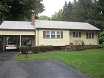 8 Burns Ave, Walpole, Massachusetts, 1 Bedroom Bedrooms, 4 Rooms Rooms,1 BathroomBathrooms,Residential Lease,For Rent,Burns Ave,73384288