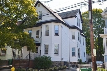 9 Madison Street, Medford, Massachusetts, 2 Bedrooms Bedrooms, 5 Rooms Rooms,1 BathroomBathrooms,Residential Lease,For Rent,Madison Street,73407672
