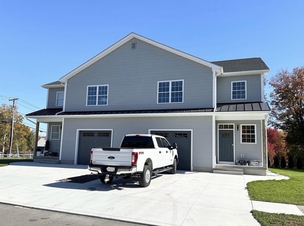 7 Mark Dr, Agawam, Massachusetts, 3 Bedrooms Bedrooms, 6 Rooms Rooms,2.5 BathroomsBathrooms,Residential Lease,For Rent,Mark Dr,73380613