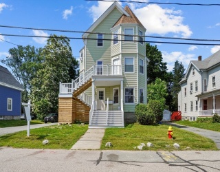 32 Cottage St, Mansfield, Massachusetts, 7 Bedrooms Bedrooms, 17 Rooms Rooms,5 BathroomsBathrooms,Residential Income,For Sale,Cottage St,73395485