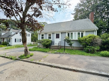 21 Richard St, Quincy, Massachusetts, 5 Bedrooms Bedrooms, 8 Rooms Rooms,2 BathroomsBathrooms,Residential Lease,For Rent,Richard St,73411978