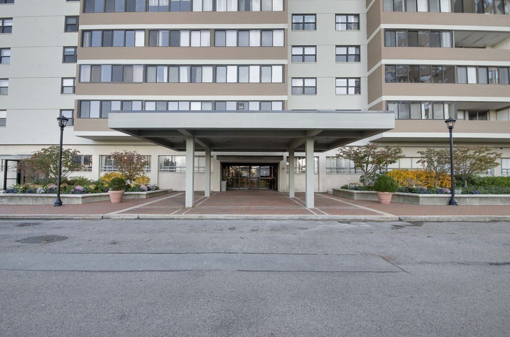 6 Whittier Place, Boston, Massachusetts, 1 Room Rooms,1 BathroomBathrooms,Residential Lease,For Rent,Whittier Place,73391304