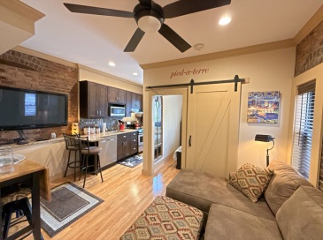 25 Follen St, Boston, Massachusetts, 1 Bedroom Bedrooms, 2 Rooms Rooms,1 BathroomBathrooms,Residential Lease,For Rent,Follen St,73410285