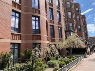 424 Massachusetts Avenue, Boston, Massachusetts, 2 Bedrooms Bedrooms, 4 Rooms Rooms,2 BathroomsBathrooms,Residential Lease,For Rent,Massachusetts Avenue,73403416