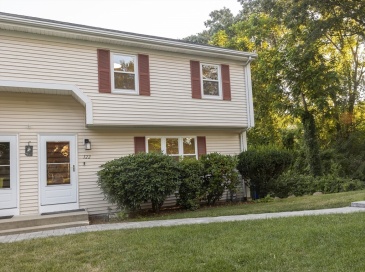 122 Leedham St, Attleboro, Massachusetts, 4 Bedrooms Bedrooms, 6 Rooms Rooms,3.5 BathroomsBathrooms,Residential Lease,For Rent,Leedham St,73407104