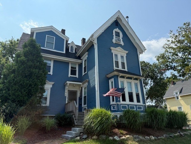 36 Central Street, Braintree, Massachusetts, 1 Bedroom Bedrooms, 3 Rooms Rooms,1 BathroomBathrooms,Residential Lease,For Rent,Central Street,73409975