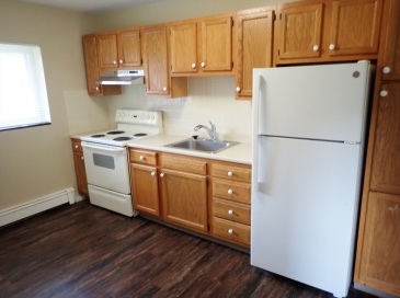 25 Pond Street, Waltham, Massachusetts, 1 Bedroom Bedrooms, 3 Rooms Rooms,1 BathroomBathrooms,Residential Lease,For Rent,Pond Street,73412817