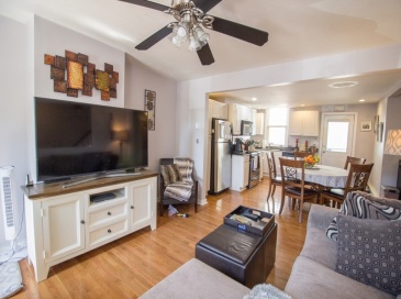 58 Marion St, Boston, Massachusetts, 3 Bedrooms Bedrooms, 5 Rooms Rooms,2.5 BathroomsBathrooms,Residential Lease,For Rent,Marion St,73391710