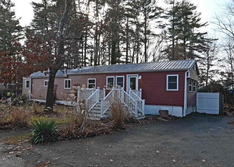 7 Siesta Drive, Wareham, Massachusetts, 2 Bedrooms Bedrooms, 5 Rooms Rooms,1 BathroomBathrooms,Residential,For Sale,Siesta Drive,73320840