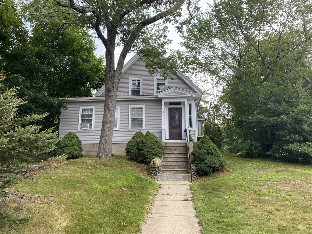 38C Summer Street, Franklin, Massachusetts, 1 Bedroom Bedrooms, 4 Rooms Rooms,1 BathroomBathrooms,Residential Lease,For Rent,Summer Street,73406050