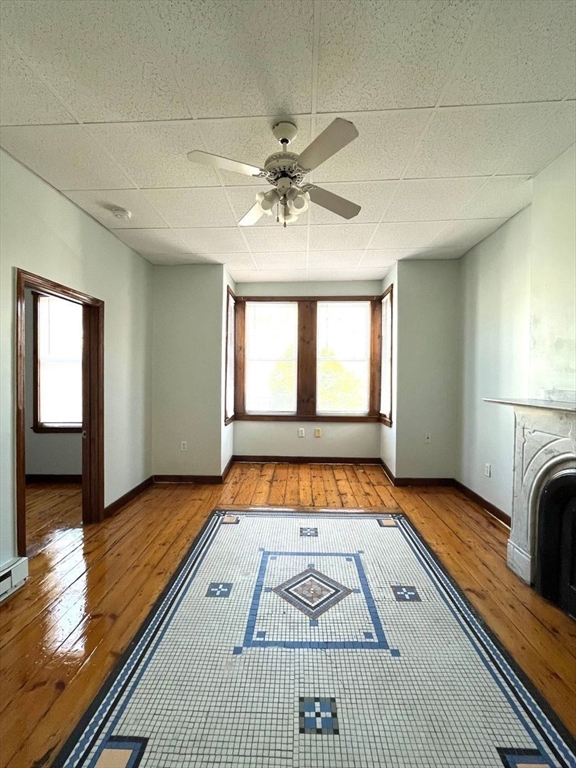 62 Chelsea St., Boston, Massachusetts, 1 Bedroom Bedrooms, 3 Rooms Rooms,1 BathroomBathrooms,Residential Lease,For Rent,Chelsea St.,73403817