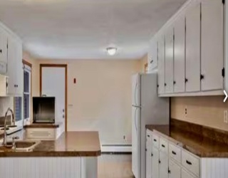 31R Burley Street, Wenham, Massachusetts, 4 Bedrooms Bedrooms, 8 Rooms Rooms,2 BathroomsBathrooms,Residential Lease,For Rent,Burley Street,73407950