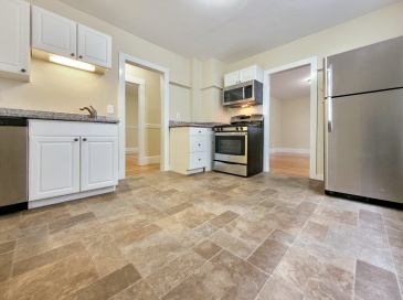 163-165 Hichborn, Boston, Massachusetts, 2 Bedrooms Bedrooms, 2 Rooms Rooms,1 BathroomBathrooms,Residential Lease,For Rent,Hichborn,73411025