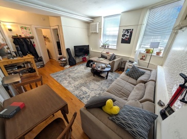 10 Otis Place, Boston, Massachusetts, 2 Bedrooms Bedrooms, 4 Rooms Rooms,1 BathroomBathrooms,Residential Lease,For Rent,Otis Place,73410301