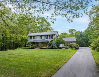 139 Ash St, Spencer, Massachusetts, 4 Bedrooms Bedrooms, 10 Rooms Rooms,2.5 BathroomsBathrooms,Residential,For Sale,Ash St,73380023