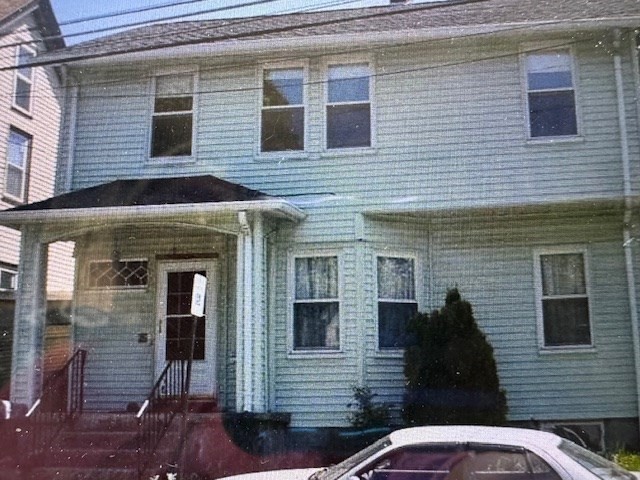 62 Eastern Ave, Woburn, Massachusetts, 2 Bedrooms Bedrooms, 5 Rooms Rooms,1 BathroomBathrooms,Residential Lease,For Rent,Eastern Ave,73413400