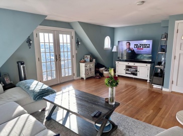 589 E 8th St, Boston, Massachusetts, 1 Bedroom Bedrooms, 4 Rooms Rooms,1 BathroomBathrooms,Residential Lease,For Rent,E 8th St,73401459