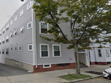 244 Paris St, Boston, Massachusetts, 3 Bedrooms Bedrooms, 6 Rooms Rooms,2 BathroomsBathrooms,Residential Lease,For Rent,Paris St,73395702