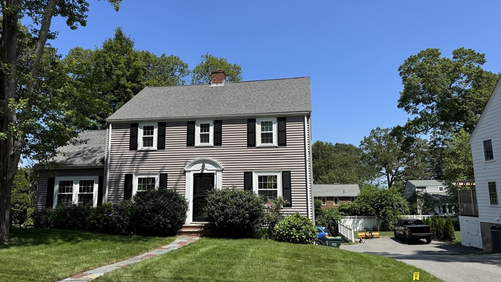 139 Laurel Dr, Needham, Massachusetts, 3 Bedrooms Bedrooms, 7 Rooms Rooms,1.5 BathroomsBathrooms,Residential Lease,For Rent,Laurel Dr,73410771