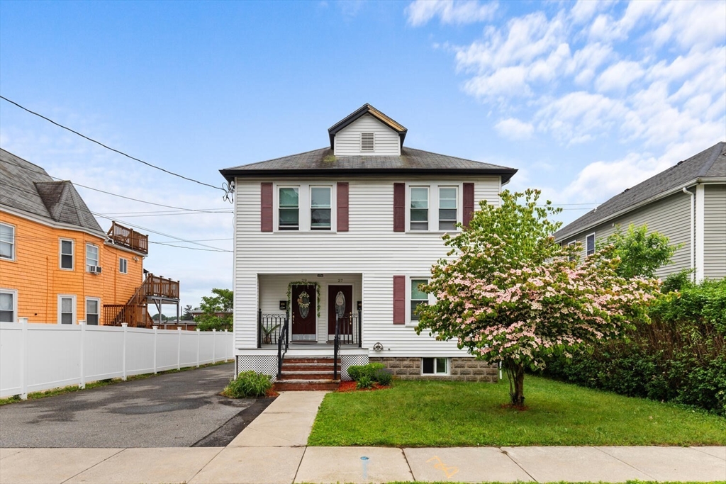 27-29 Waite St, Malden, Massachusetts, 7 Bedrooms Bedrooms, 15 Rooms Rooms,2 BathroomsBathrooms,Residential Income,For Sale,Waite St,73389855