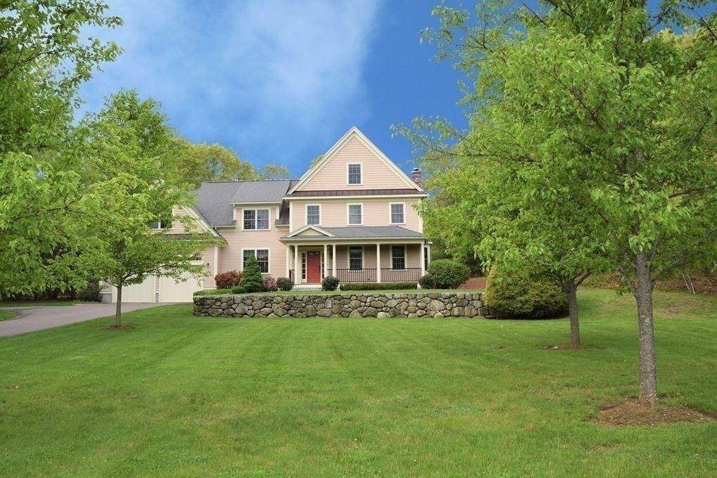 5 Solly's Way, Lexington, Massachusetts, 5 Bedrooms Bedrooms, 11 Rooms Rooms,4.5 BathroomsBathrooms,Residential Lease,For Rent,Solly's Way,73399555