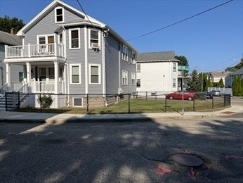 15 Quimby St, Watertown, Massachusetts, 2 Bedrooms Bedrooms, 5 Rooms Rooms,1 BathroomBathrooms,Residential Lease,For Rent,Quimby St,73403992