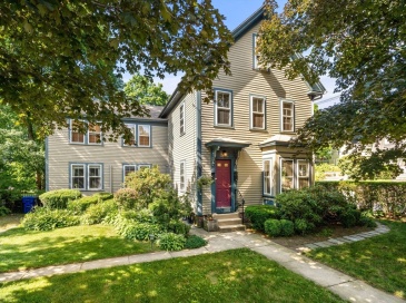 42-44 Walnut Street, Maynard, Massachusetts, 6 Bedrooms Bedrooms, 12 Rooms Rooms,2 BathroomsBathrooms,Residential Income,For Sale,Walnut Street,73400101