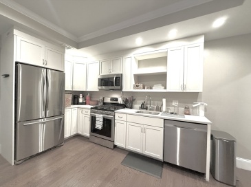 371 Main St, Woburn, Massachusetts, 1 Bedroom Bedrooms, 2 Rooms Rooms,1 BathroomBathrooms,Residential Lease,For Rent,Main St,73413778