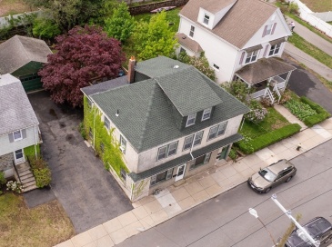 64 Como Rd, Boston, Massachusetts, 4 Bedrooms Bedrooms, 10 Rooms Rooms,3 BathroomsBathrooms,Residential Income,For Sale,Como Rd,73373263