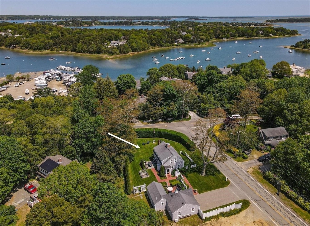 751 Crowell Rd, Chatham, Massachusetts, 4 Bedrooms Bedrooms, 9 Rooms Rooms,2.5 BathroomsBathrooms,Residential,For Sale,Crowell Rd,73388024